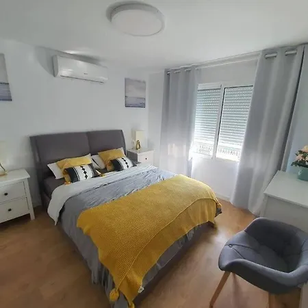 Apartment Beautiful Sea Views Cozy 350 M From Benalmadena