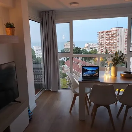 Beautiful Sea Views Cozy 350 M From Benalmadena