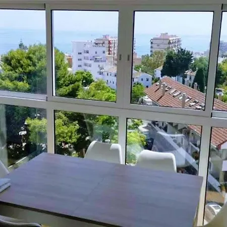Apartment Beautiful Sea Views Cozy 350 M From Benalmadena