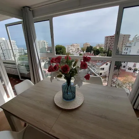 Beautiful Sea Views Cozy 350 M From Apartment